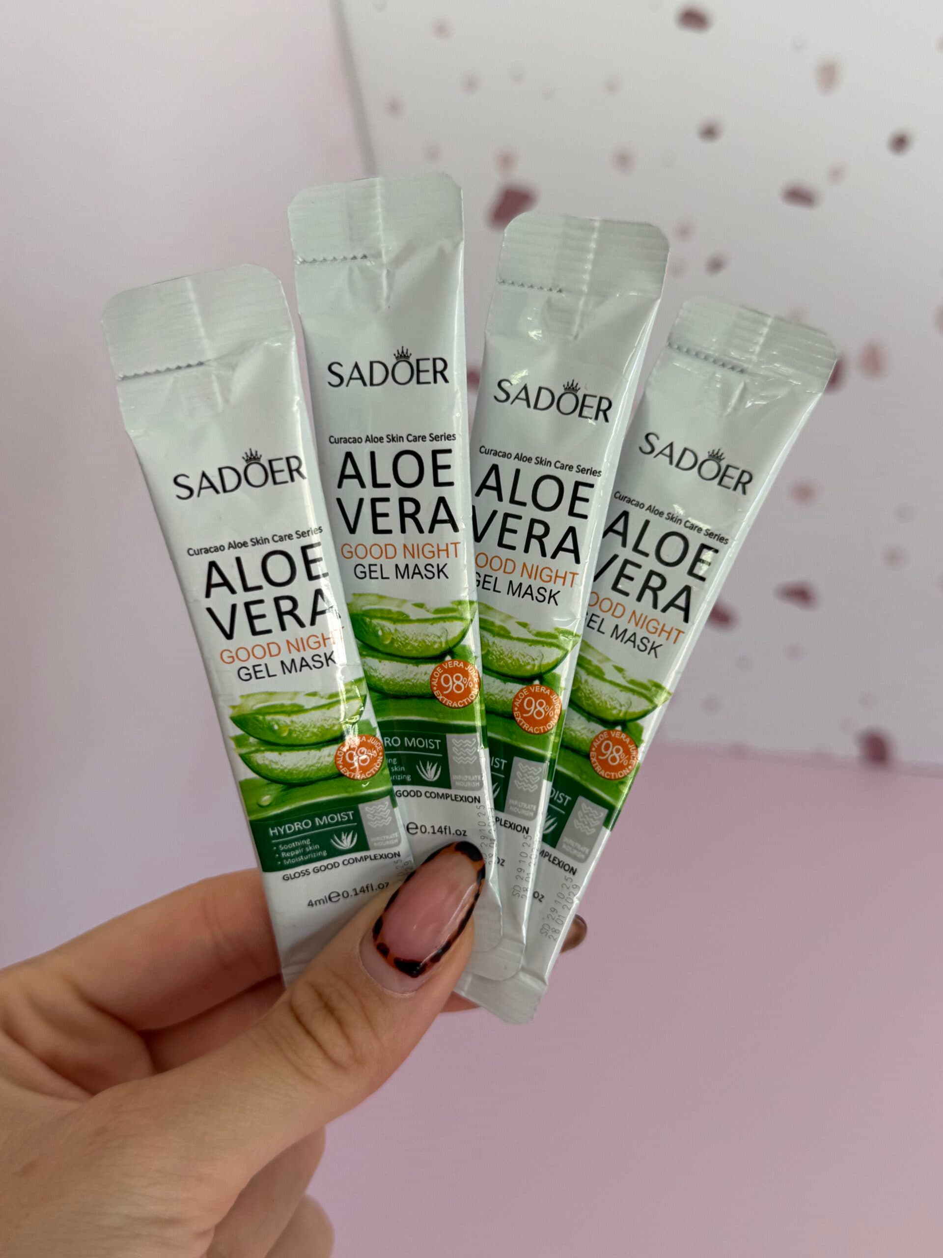 Mascarilla facial nocturna con aloe vera sobrecitos