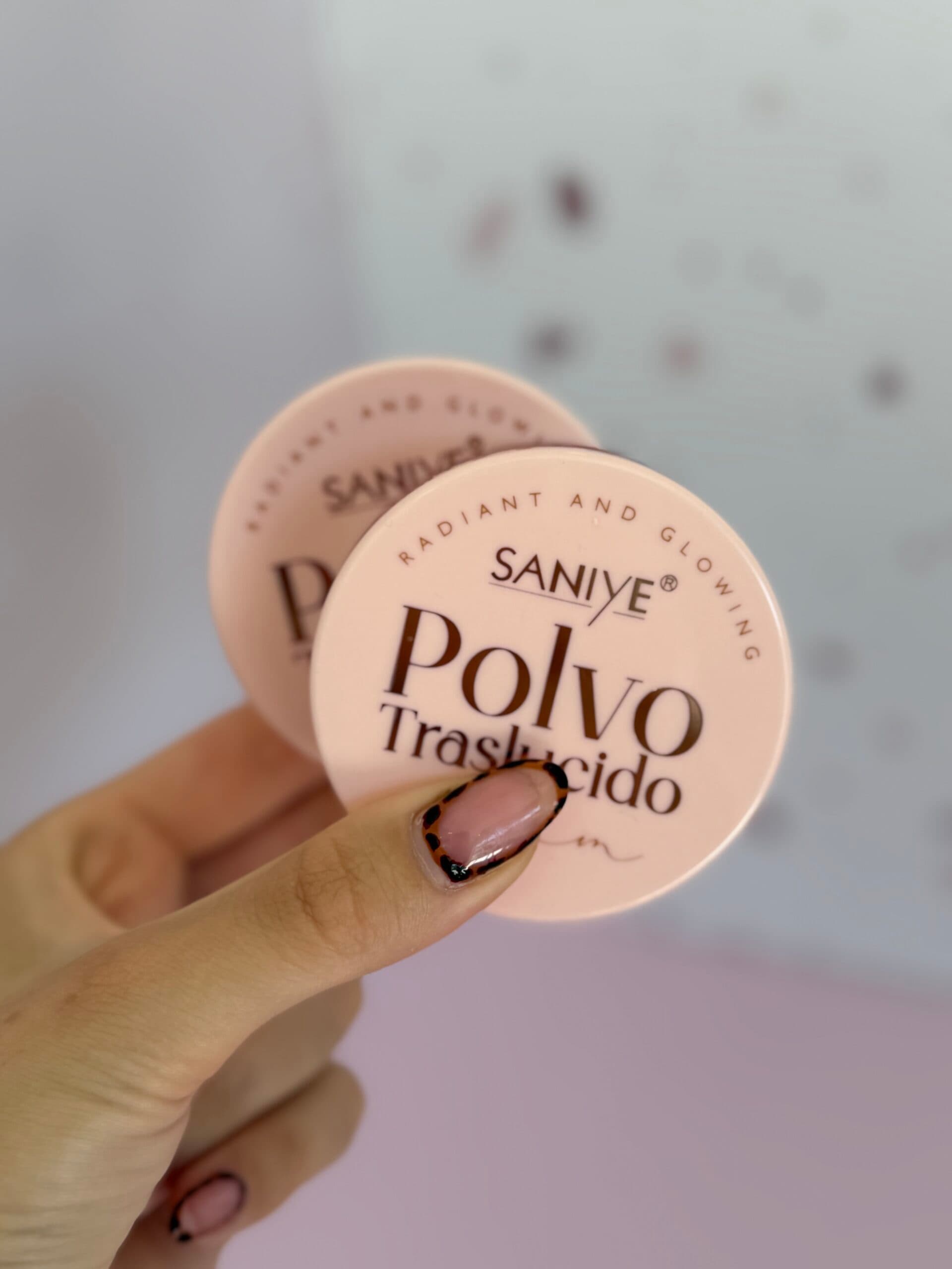 Polvo traslúcido Saniye